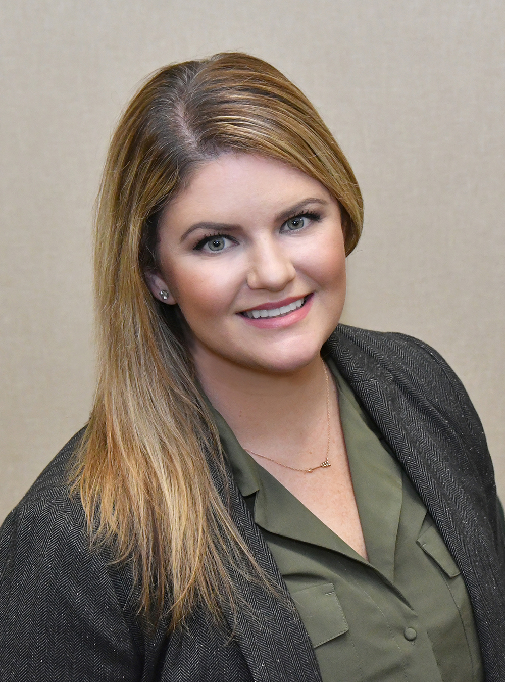 Amanda Adams transitions from healthcare to real estate at Davidson